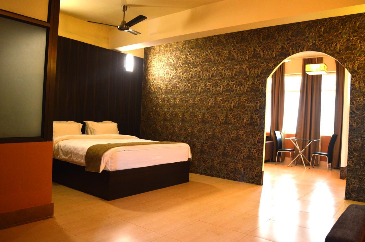 Hotel Grand Tizu Dimāpur Esterno foto