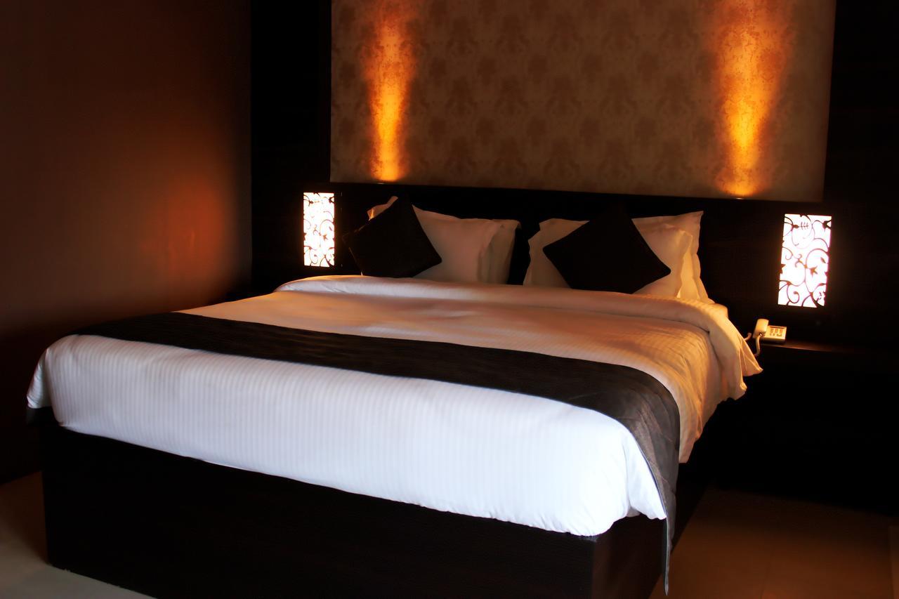 Hotel Grand Tizu Dimāpur Esterno foto